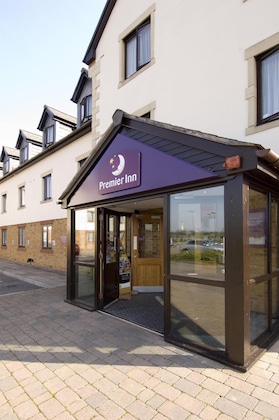 Gallery - Premier Inn Gloucester (Barnwood)