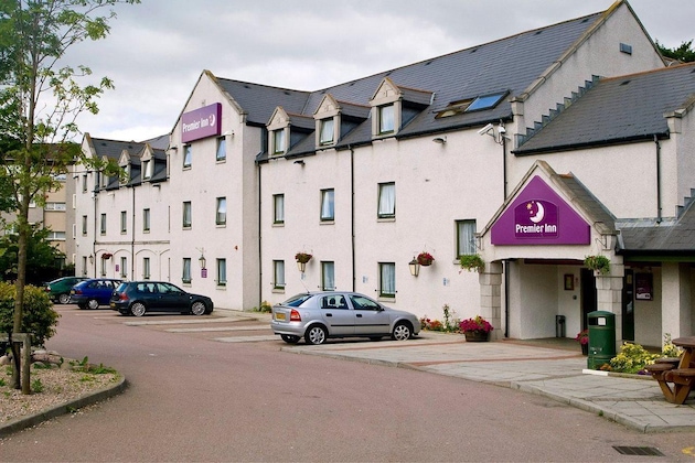 Gallery - Premier Inn Aberdeen (Anderson Drive)