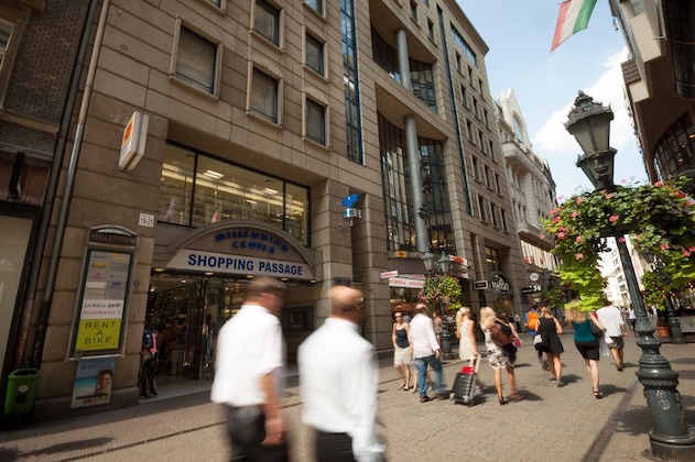 Gallery - Grand Boulevard Apartments