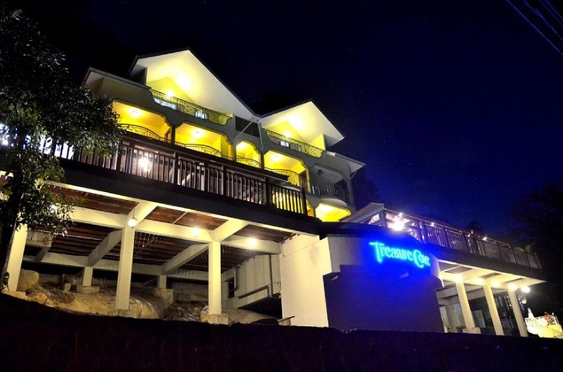 Gallery - Treasure Cove