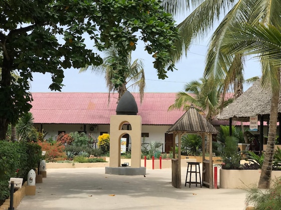 Gallery - Amaan Beach Bungalows
