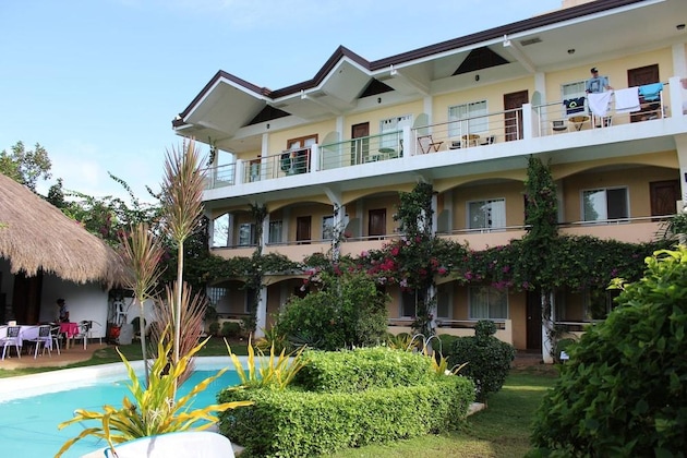 Gallery - Vanilla Sky Dive Resort
