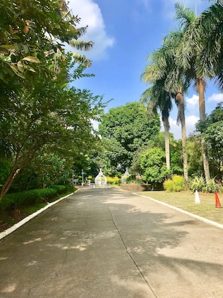 Gallery - Loreland Farm Resort