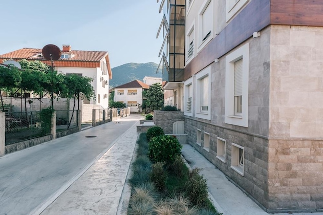 Gallery - Villa Royal Apartments