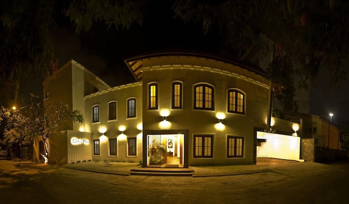 Gallery - Ellen's Place