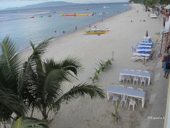 Gallery - White Beach Hotel Puerto Galera Powered By Cocotel