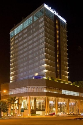 Gallery - Acacia Hotel Manila