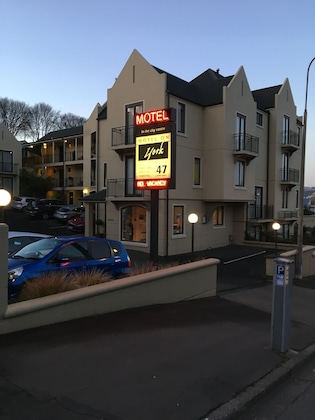 Gallery - Motel On York