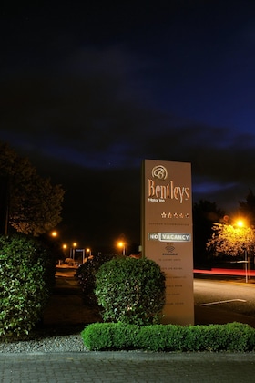 Gallery - Bentleys Motor Inn