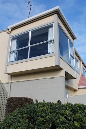 Gallery - Riverview Motel