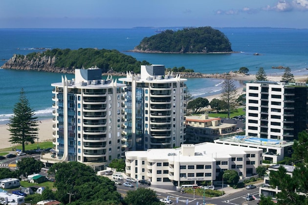 Gallery - Oceanside Resort & Twin Towers