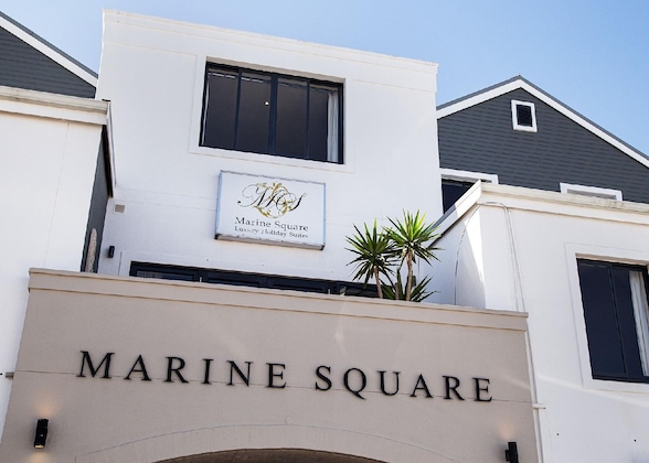 Gallery - Marine Square Luxury Suites
