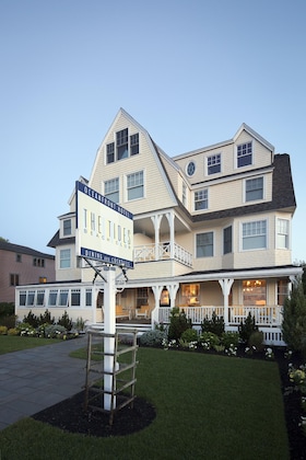 Gallery - The Tides Beach Club