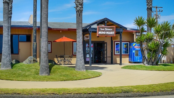 Gallery - San Simeon Lodge