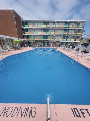 Gallery - Skyview Manor Motel