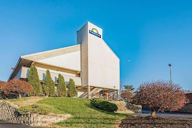 Gallery - Days Inn By Wyndham Cincinnati I-71