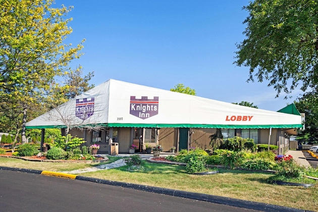 Gallery - Knights Inn Detroit Area Sterling Heights