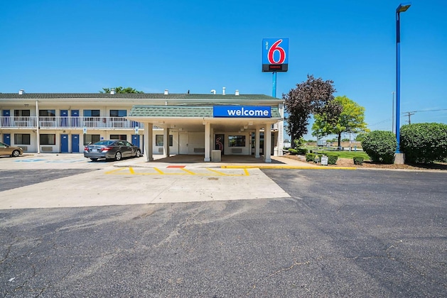 Gallery - Motel 6 Hammond - Chicago Area