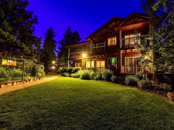 Gallery - Red Wolf Lakeside Lodge