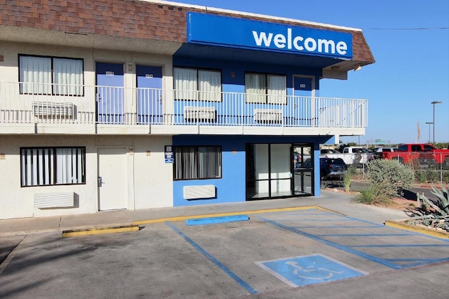 Gallery - Motel 6 San Angelo