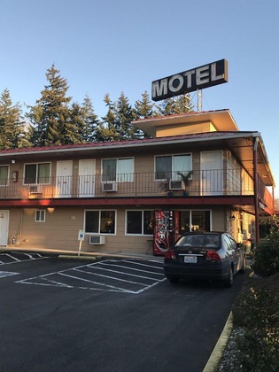 Gallery - Smokey Point Motor Inn