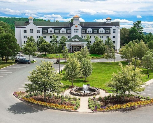 Gallery - Comfort Inn & Suites Near Burke Mountain