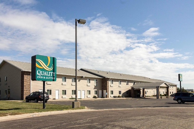 Gallery - Quality Inn & Suites Watertown