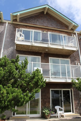 Gallery - Inn at the Shore