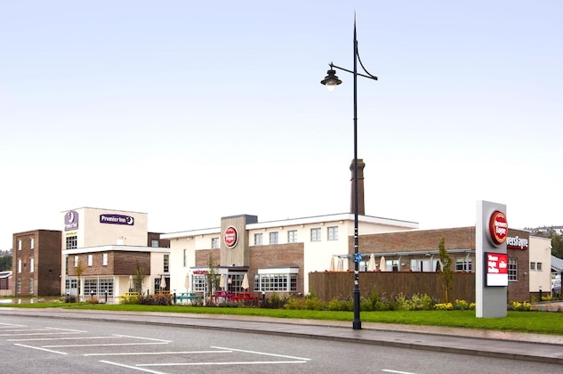Gallery - Premier Inn Barry Island