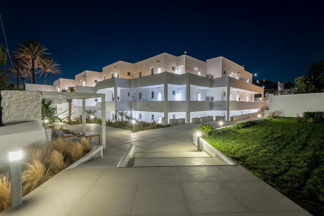 Gallery - Kantouni Beach Boutique Hotel