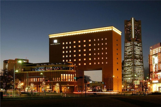 Gallery - Navios Yokohama