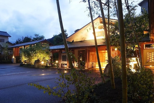 Gallery - Fujiya