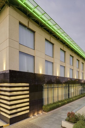 Gallery - Courtyard By Marriott Kochi Airport