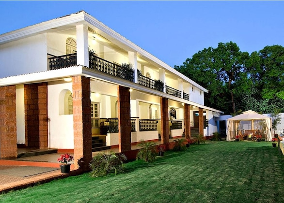 Gallery - Citrus Chambers Mahabaleshwar