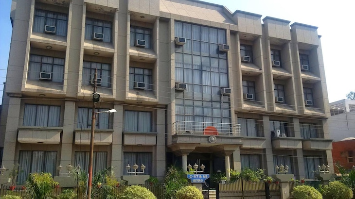 Gallery - Surya Palace