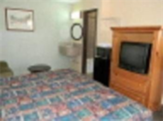 Gallery - Interstate Inn Express