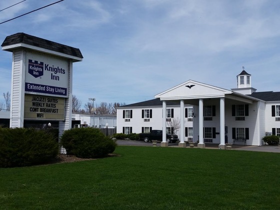 Gallery - Knights Inn Sandusky