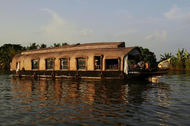 Gallery - Xandari Riverscapes