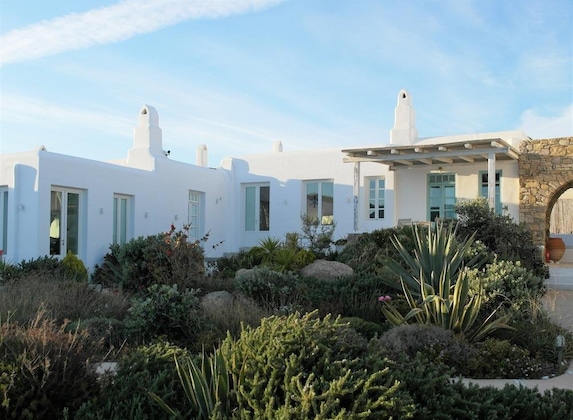 Gallery - Mykonos Pantheon