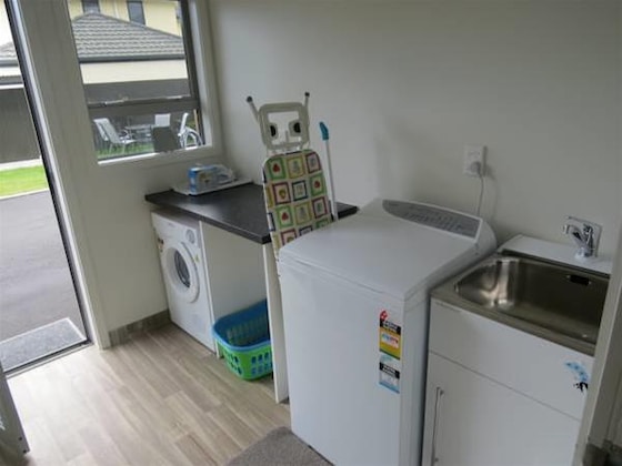 Gallery - Ellena Court Motel