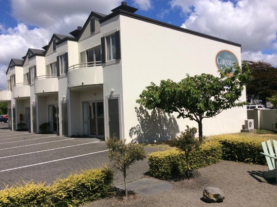 Gallery - Cornwall Motor Lodge
