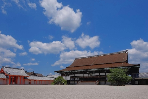 Gallery - Haruya Higashiyama