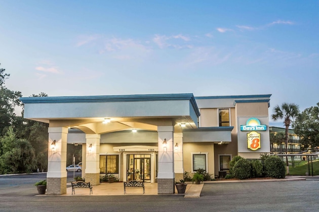 Gallery - Super 8 By Wyndham Valdosta Mall
