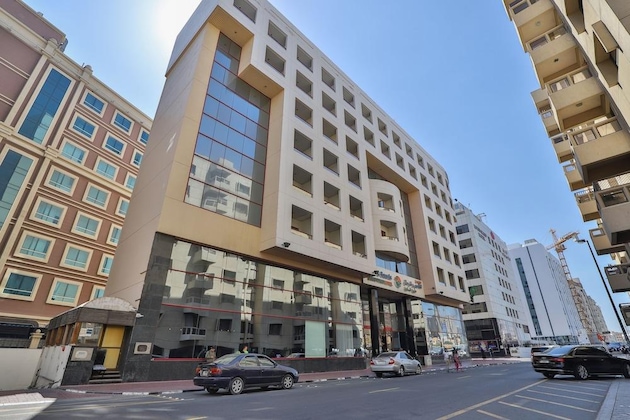 Gallery - Sun And Sands Downtown