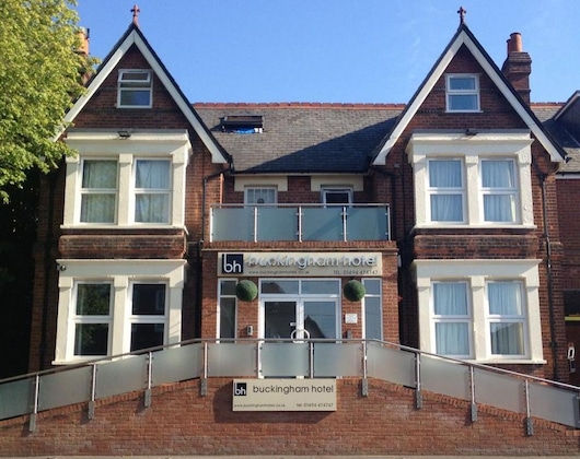 Gallery - Buckingham Apartment