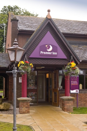 Gallery - Premier Inn Inverness East
