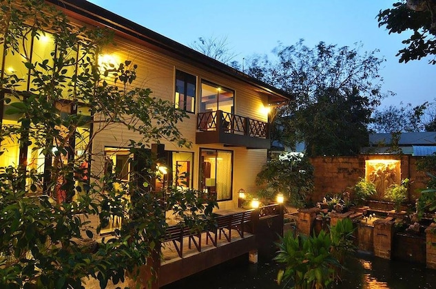 Gallery - Lomtalay Chalet Resort