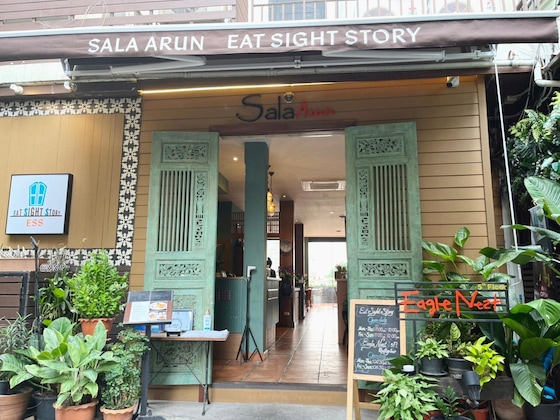 Gallery - Sala Arun