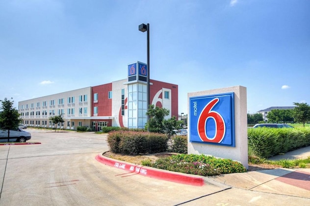 Gallery - Motel 6 Ft Worth Northlake - Speedway