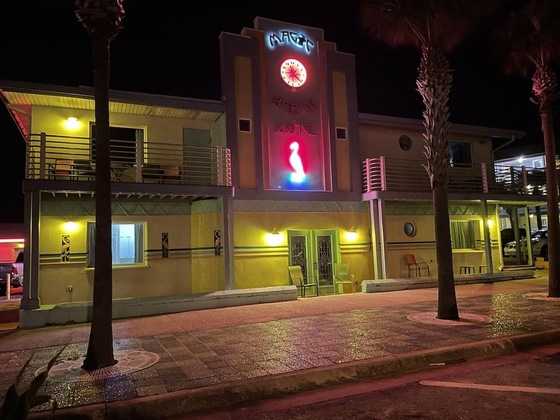Gallery - Magic Beach Motel